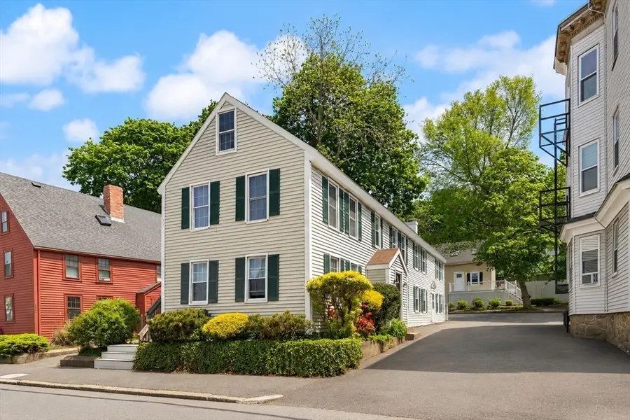 335 Cabot St, Beverly, MA 01915 - #2