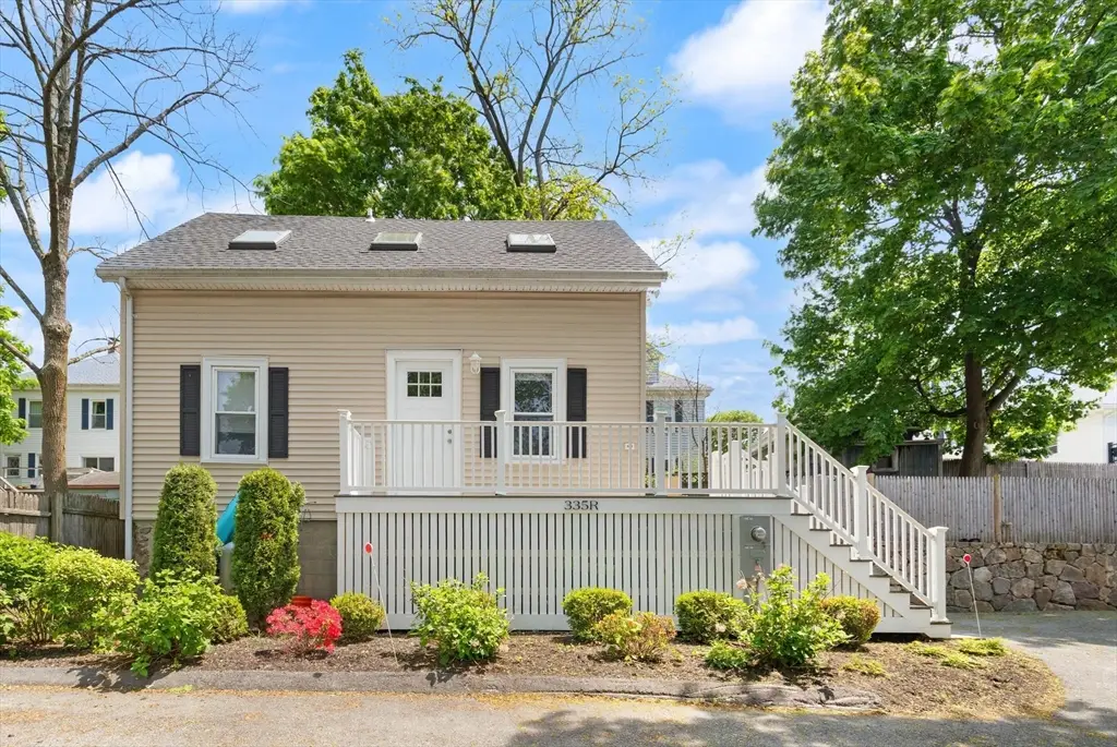 335-R Cabot St, Beverly, MA 01915 - #1
