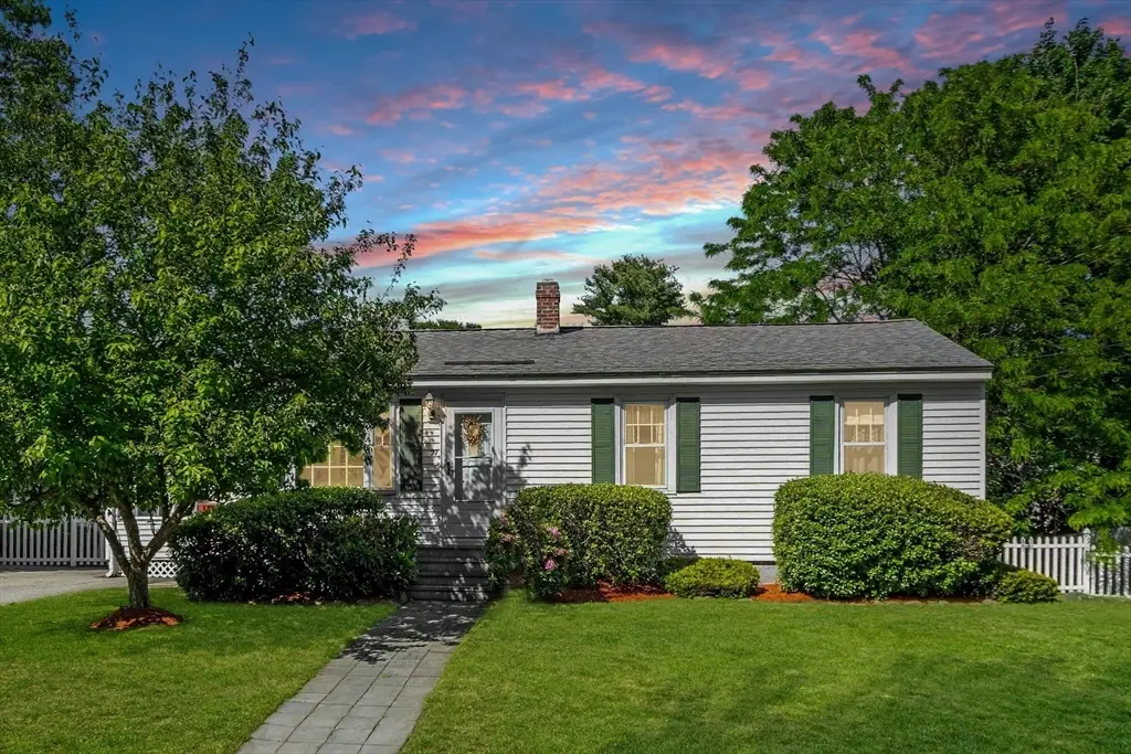 27 Sunset Rd, Dracut, MA 01826 - #1