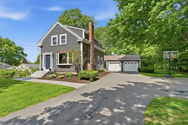 24 Worcester St, Grafton, MA 01519