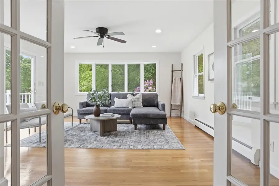 6 Hillcrest Rd, Bedford, MA 01739 - #3