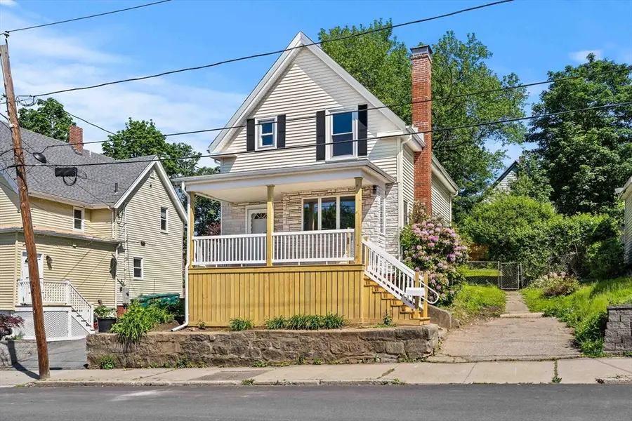 28 Hawthorne St, Lynn, MA 01902 - #3