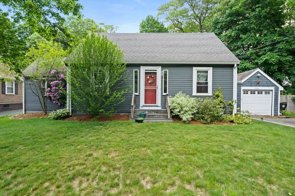 285 Raynor Ave, Whitman, MA 02382 - #1