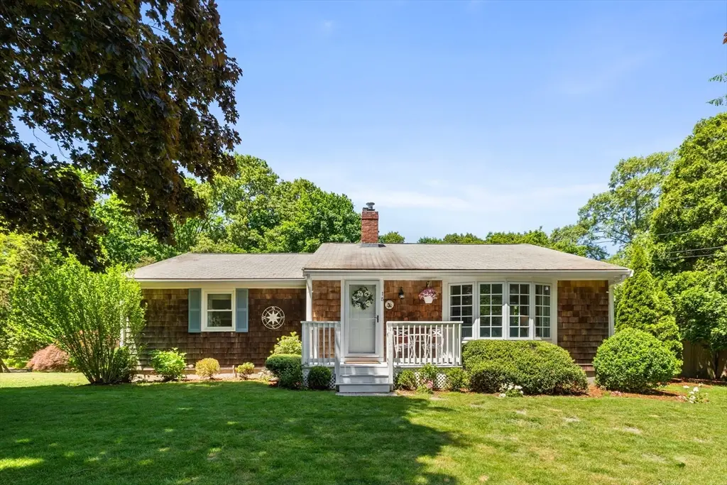 15 Dwight Ave, Plymouth, MA 02360 - #1