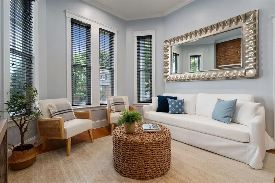 9 Everett Ave #1, Boston, MA 02125 - #3