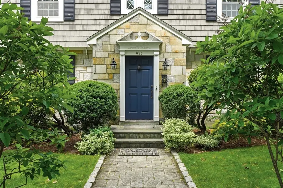 625 Beacon St, Newton, MA 02459 - #3