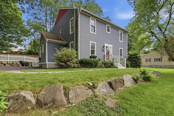 28 Modoc Street, Worcester, MA 01604