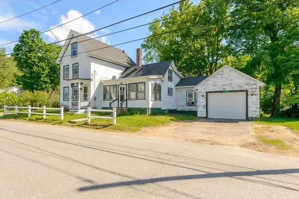 59 Mill St, Pepperell, MA 01463