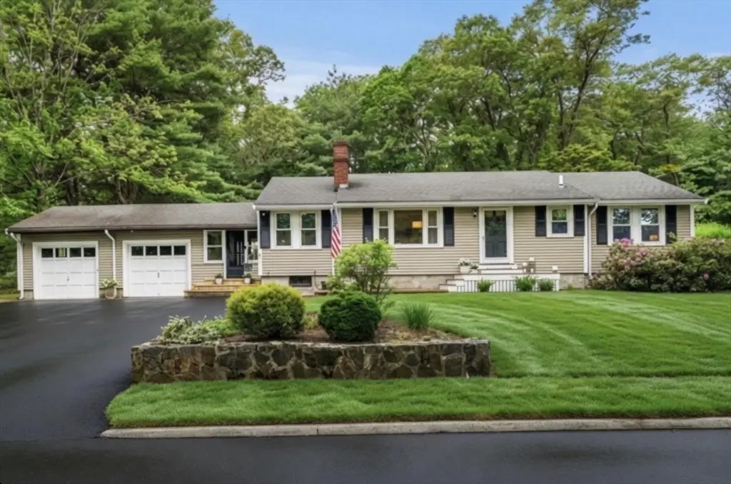 18 Gleason Rd, Reading, MA 01867 - #1
