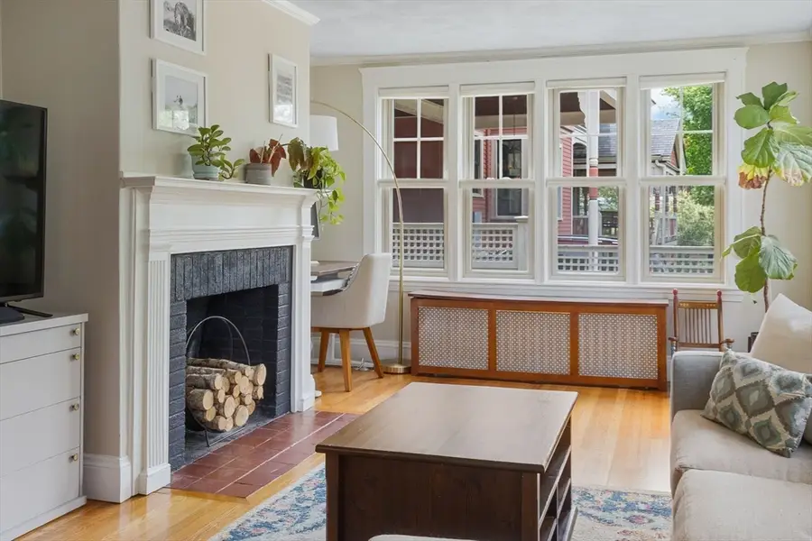 72 Clyde St #1, Newton, MA 02460 - #3