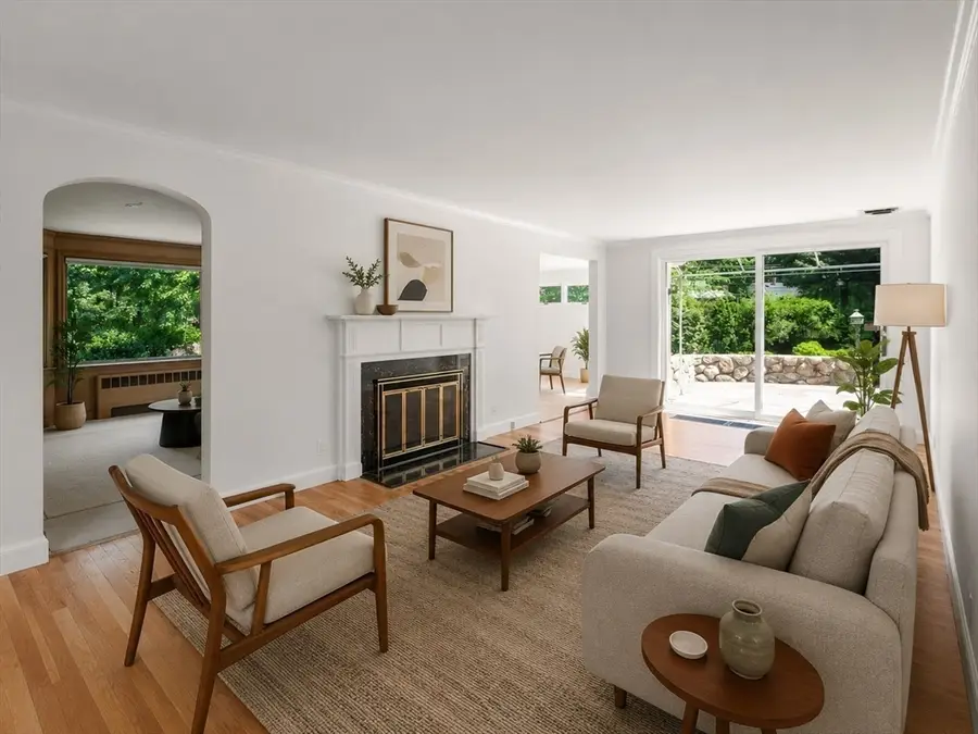 14 Judith Rd, Newton, MA 02459 - #3