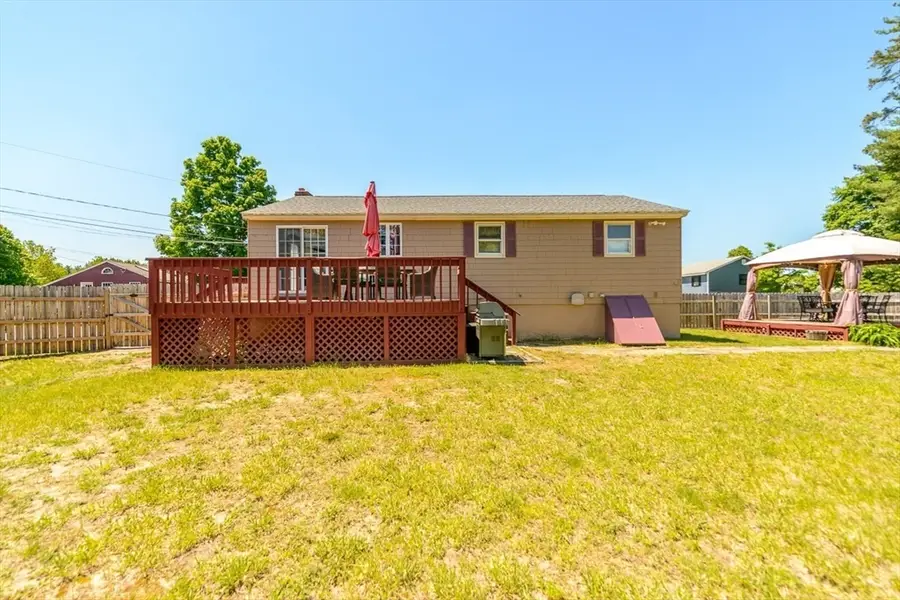 9 Oakland Rd, Pepperell, MA 01463 - #2
