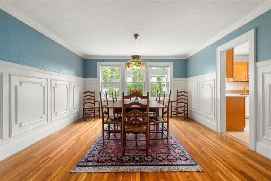 34 Pleasant St, Newton, MA 02465 - #3