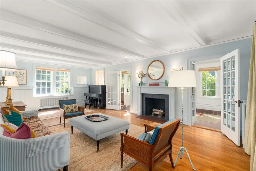 61 Larchwood Drive, Cambridge, MA 02138 - #3