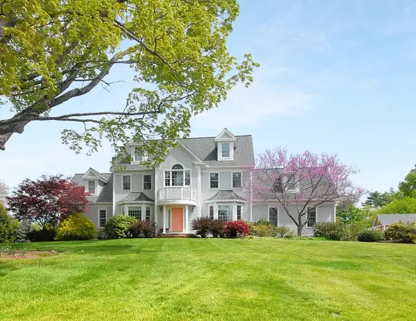 4 Lanes End Rd, Stow, MA 01775