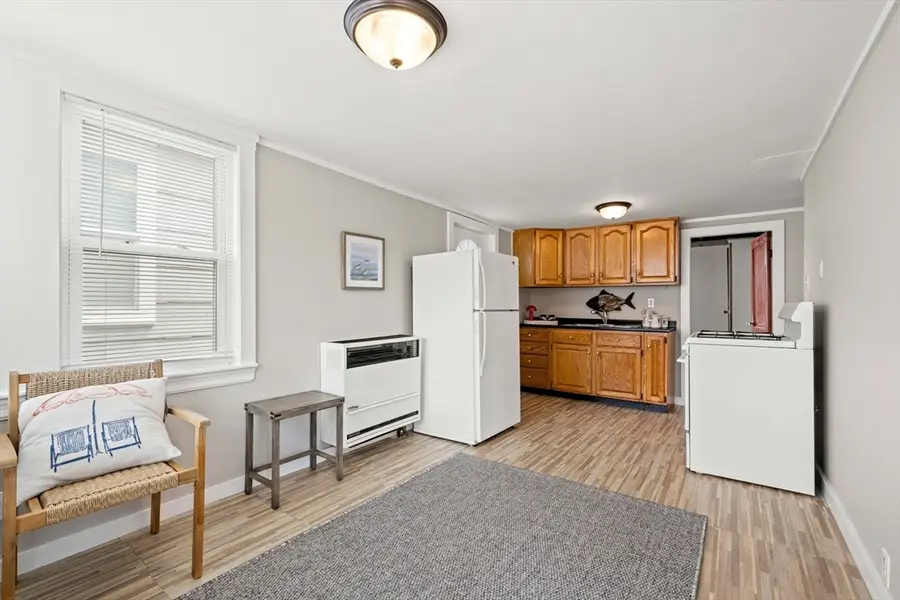 14 Vermont St #B, Salisbury, MA 01952 - #3