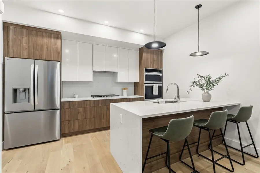 47 Condor #202A, Boston, MA 02128 - #3
