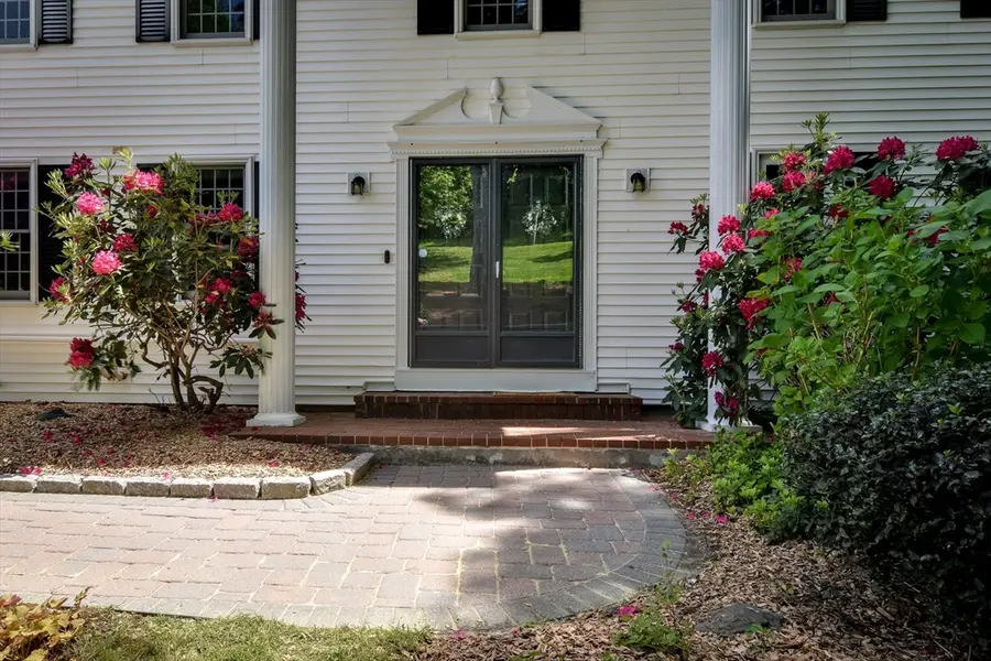 92 Flanagan Drive, Framingham, MA 01701 - #3