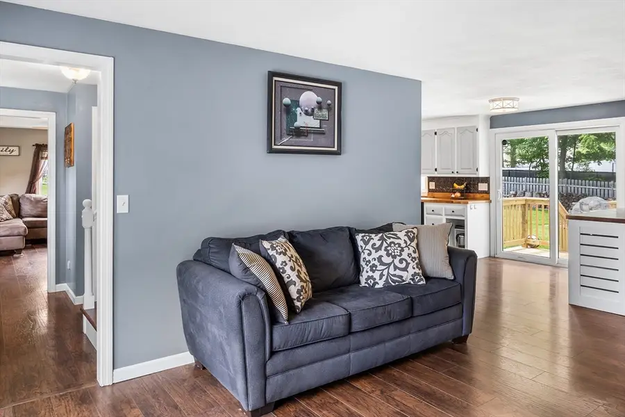 24 Lantern Ln, Milford, MA 01757 - #3