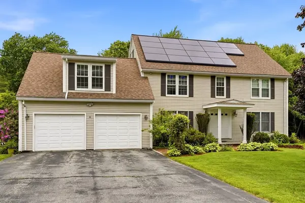 11 Balmoral Drive, Methuen, MA 01844