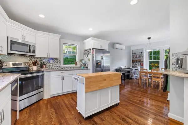603 Chandler St, Worcester, MA 01602