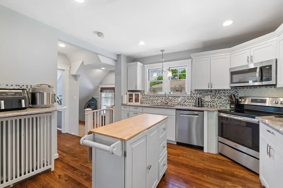 603 Chandler St, Worcester, MA 01602 - #3