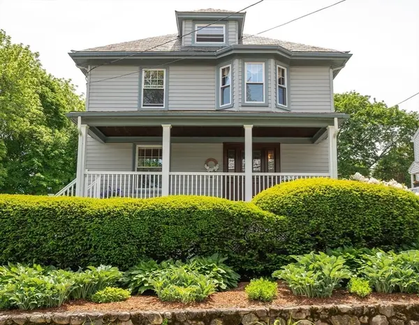 6 Buttonwood Lane, Peabody, MA 01960