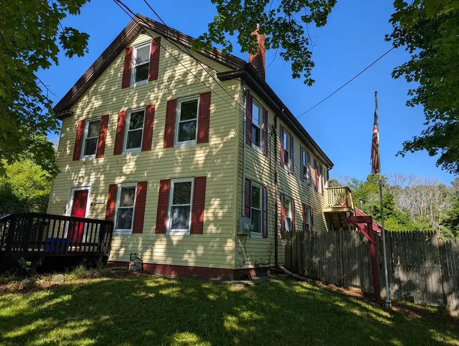 440 Old Somerset Ave, North Dighton, MA 02764 - #3