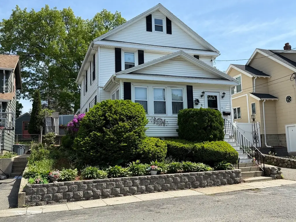 8 Lincoln Ct, Saugus, MA 01906 - #1