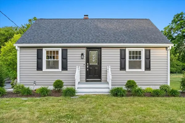 127 Steere St, Attleboro, MA 02703