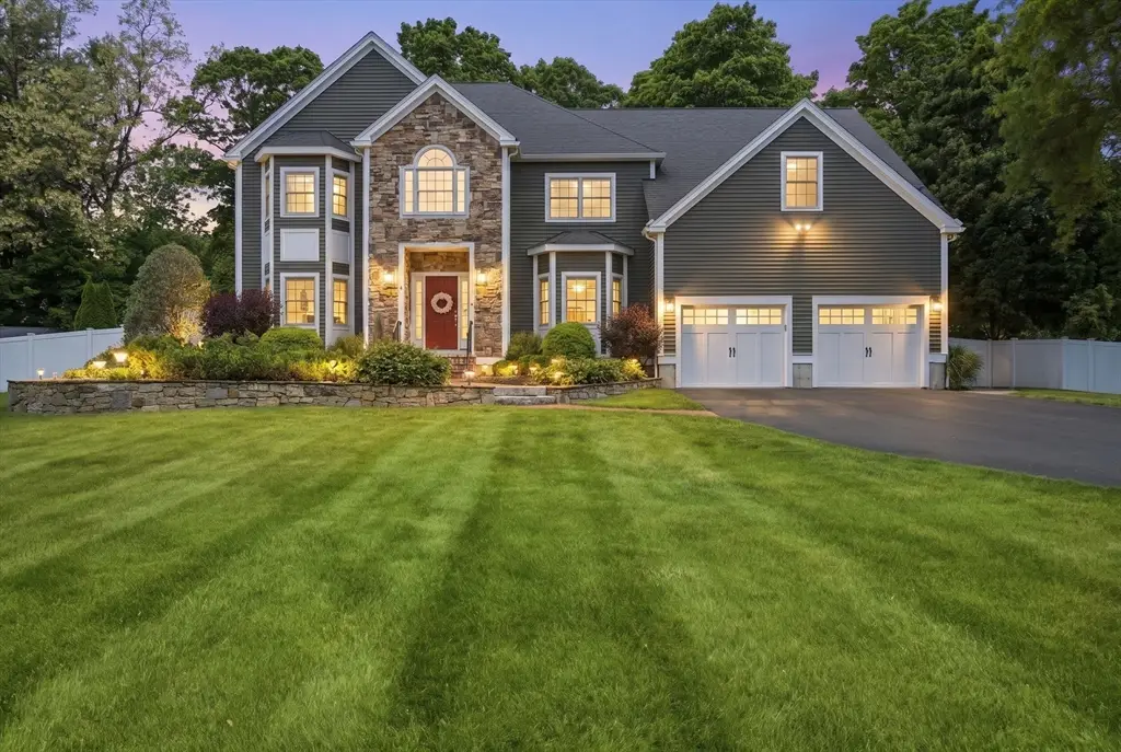 3 Crossman Ln, Danvers, MA 01923 - #1