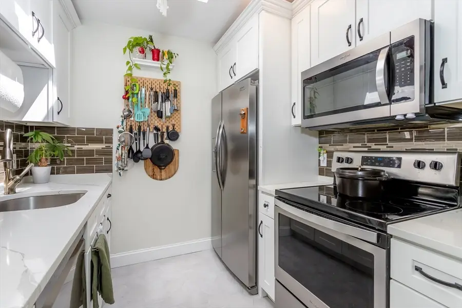 35 Desmoines Rd #503, Quincy, MA 02169 - #2