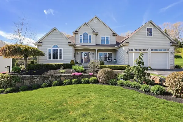 135 Pokanoket Path, Wrentham, MA 02093