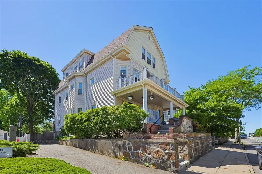1536 Centre St #1, Boston, MA 02131 - #3