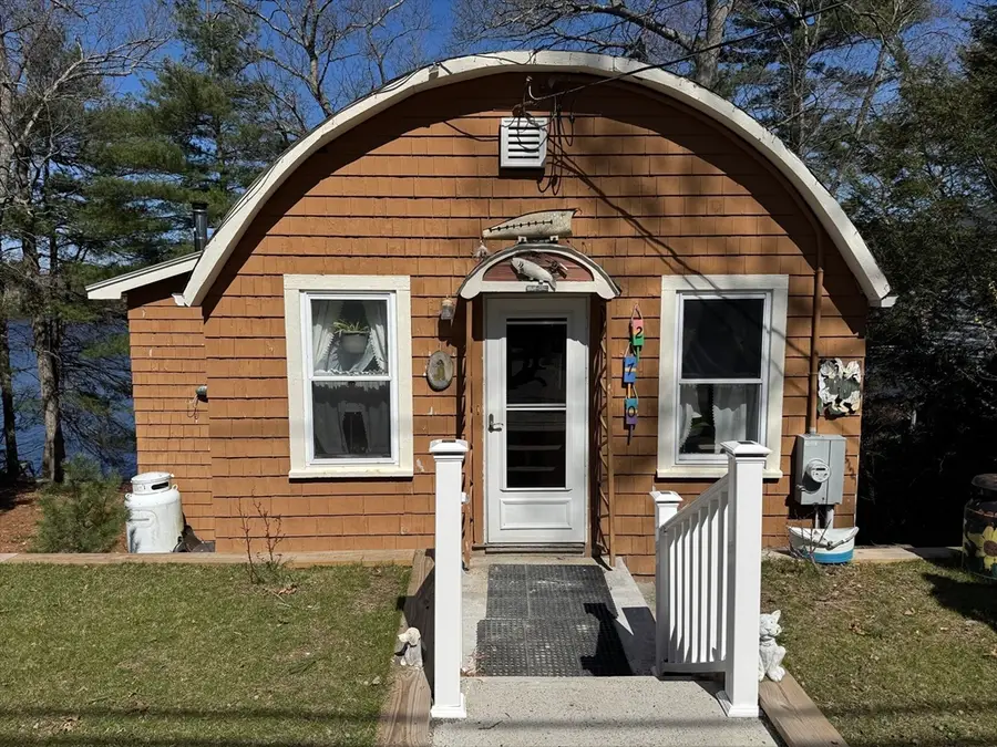 270 Oakridge Ave, North Attleboro, MA 02760 - #2