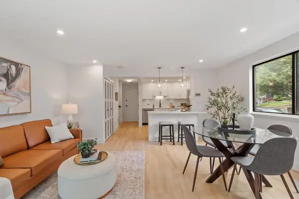 286 Fenno St #5, Revere, MA 02151