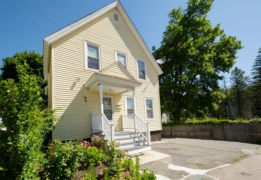 2 Kosta St, Worcester, MA 01607 - #2