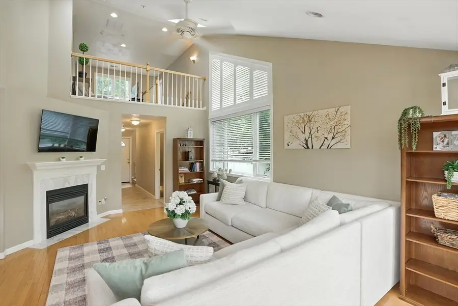 27 Solomon Pond Rd #A, Northborough, MA 01532 - #2