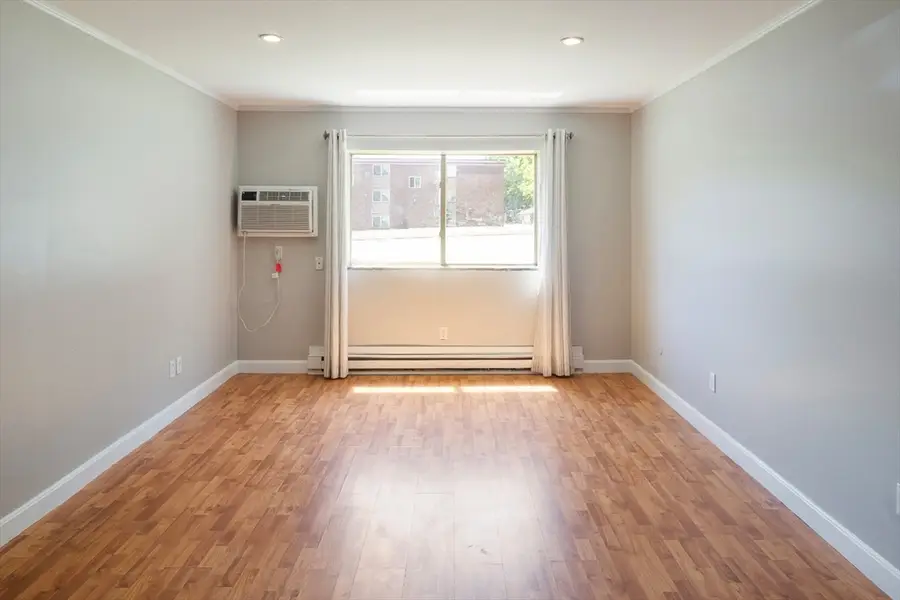 9 Weld St #14, Framingham, MA 01702 - #3