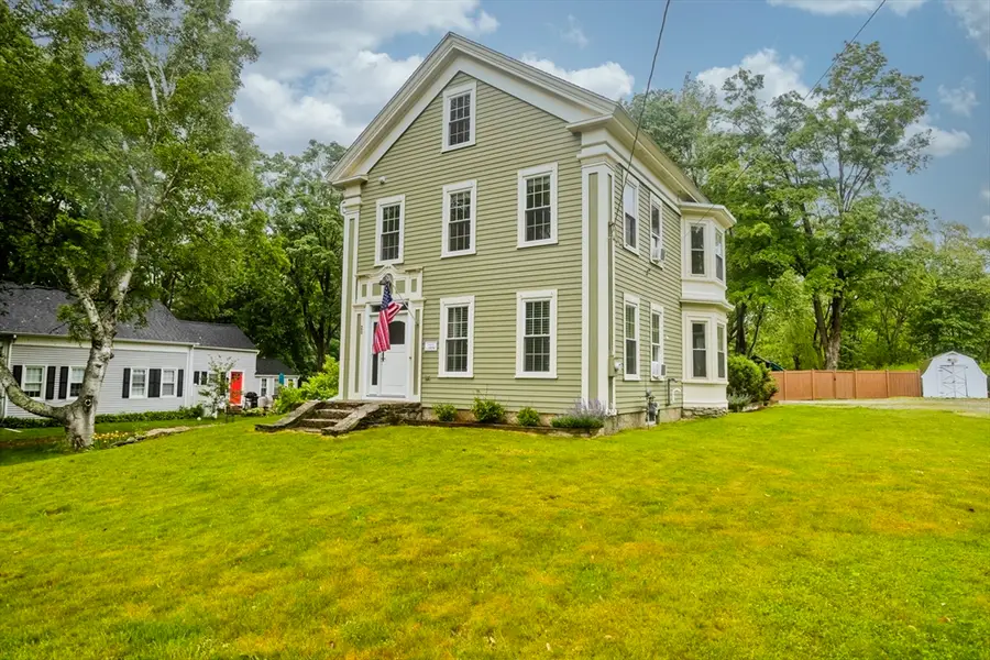 20 Worcester St, Grafton, MA 01519 - #3