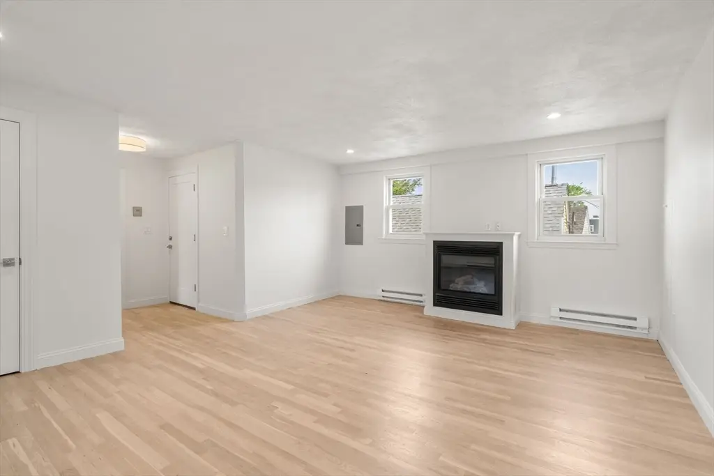 85 School Street #3, Boston, MA 02129 - #1