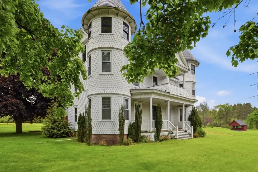 482 Holyoke St, Ludlow, MA 01056 - #2