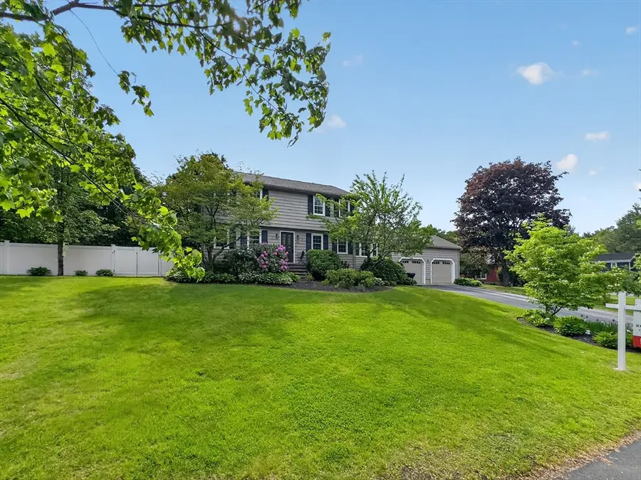19 Tilton Ln, Andover, MA 01810 - #2