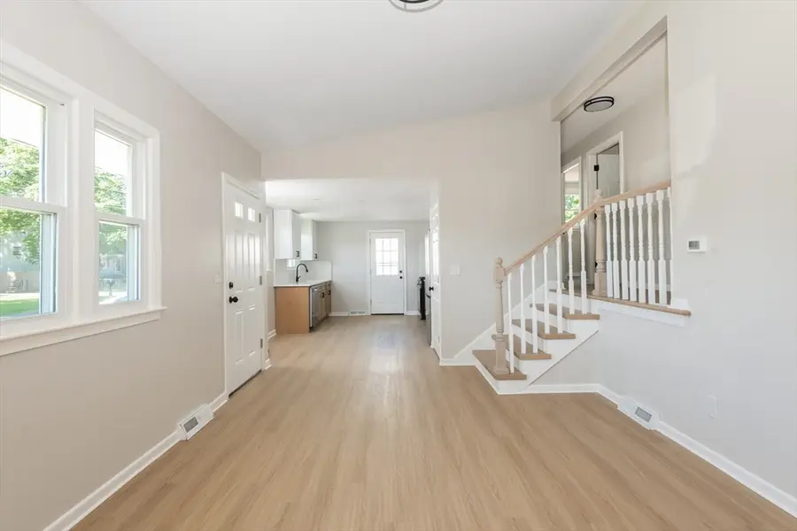 42 Pratt St, Brockton, MA 02302 - #3