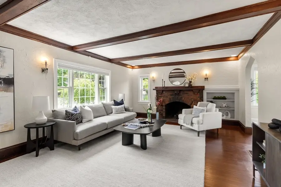 4 Madison St, Belmont, MA 02478 - #3