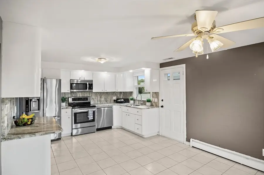 52 Augustus St, Revere, MA 02151 - #3