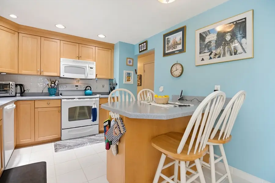 19 Glen Dr, Peabody, MA 01960 - #2