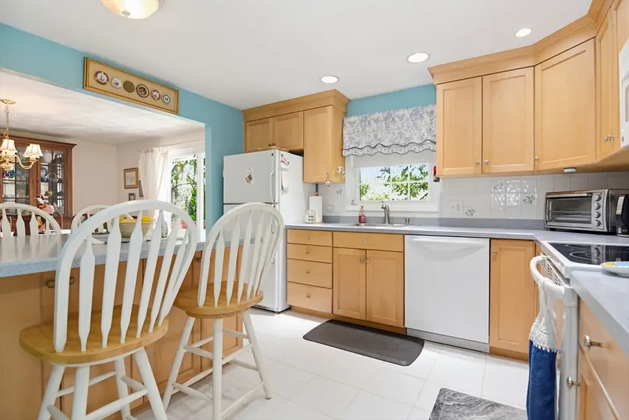 19 Glen Dr, Peabody, MA 01960 - #3
