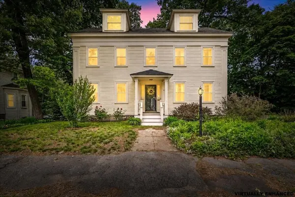 10 Summit Ave, Methuen, MA 01844