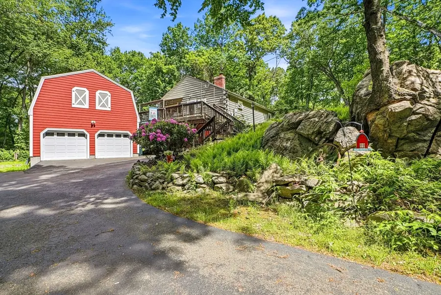 59 Woodland Rd, Southborough, MA 01772 - #3